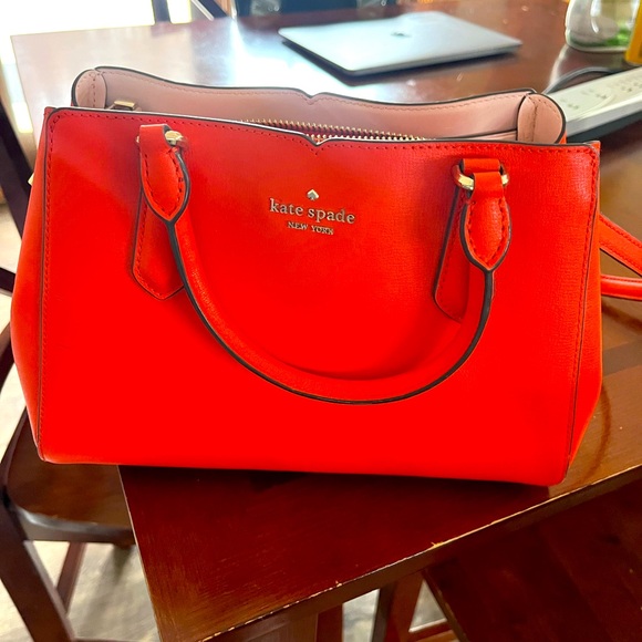 Kate Spade Crossbody - Picture 1 of 3